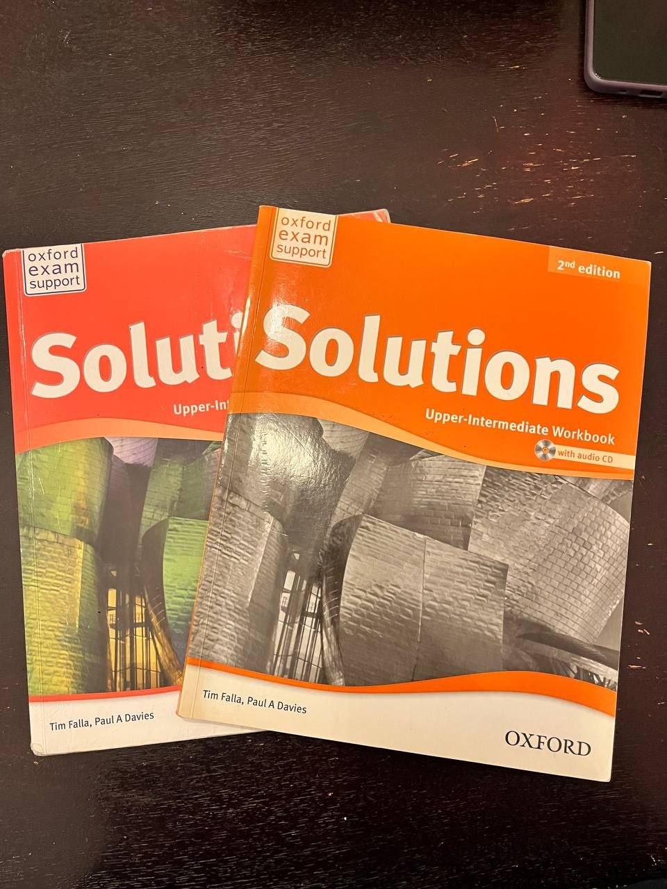 Учебници по английски език Solutions 2nd edition