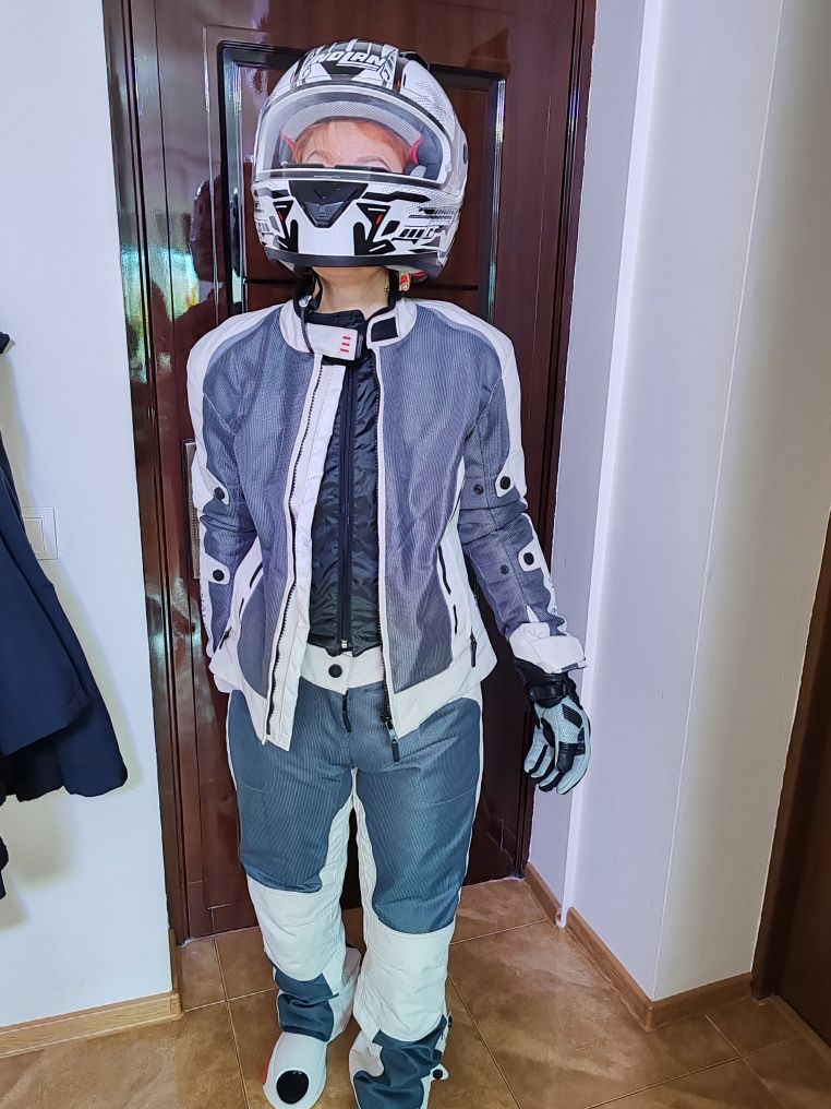 Costum moto dama Adrenaline și Casca Nolan