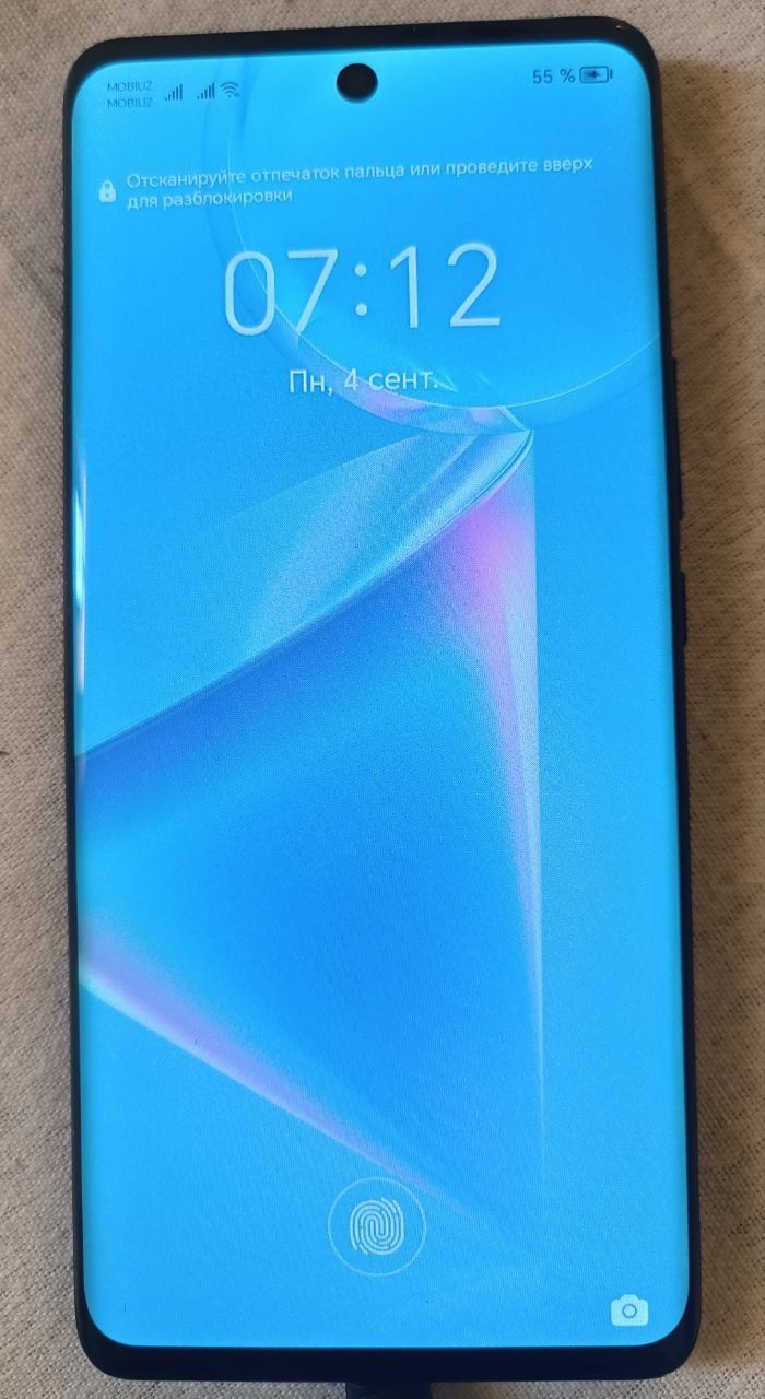 Honor 50 сотилади. 256/8