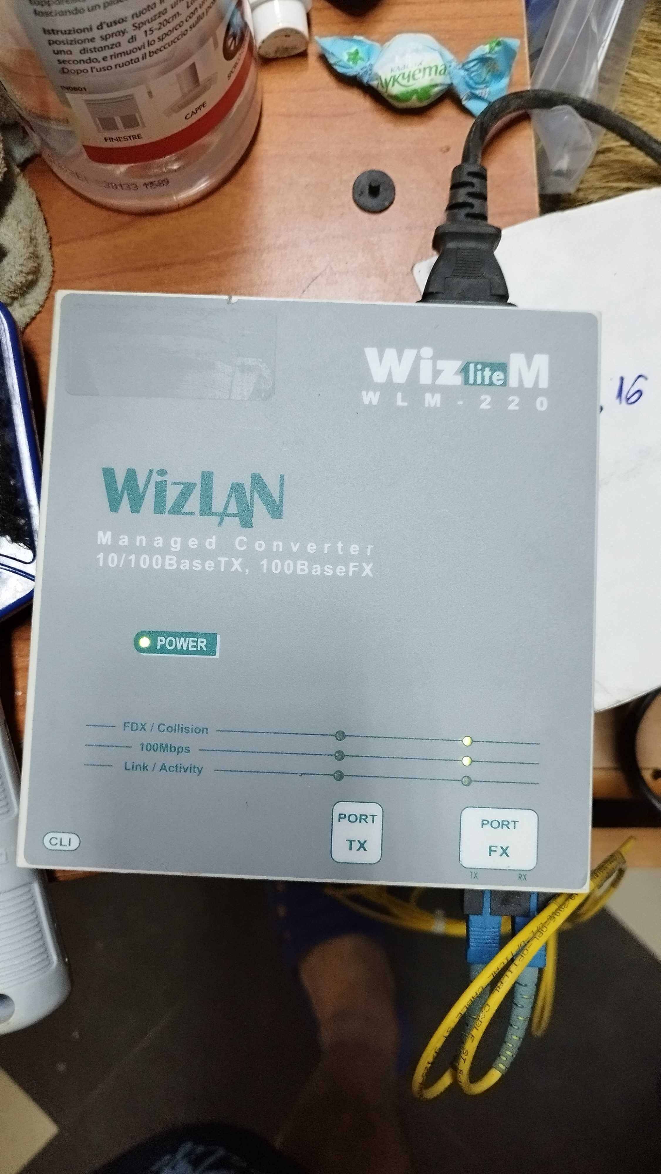 Wizlan - WLM-220 преобразувател на оптичен сигнал - влакна - конвертор