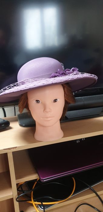 Pălărie mov super elegant
