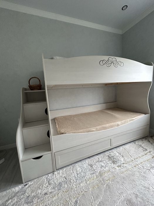 Продам детскую кровать