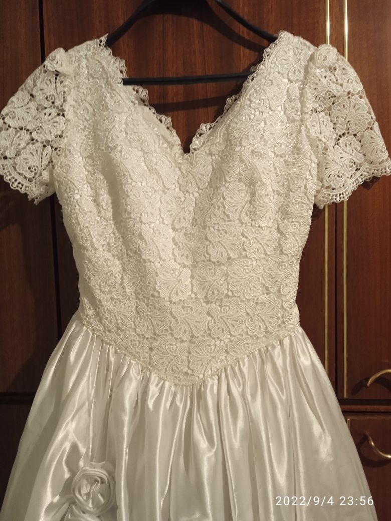 Свадебное платье, Германия, размер 38 (46)