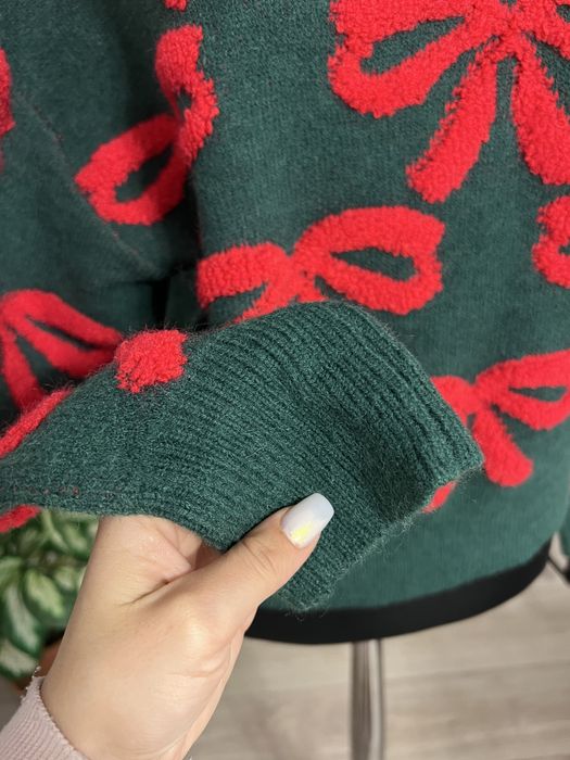 Pulover Debut iarnă verde roșu cu fundițe 3D în relief