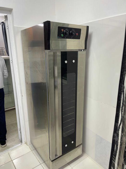 Расстоечный шкаф Hurakan