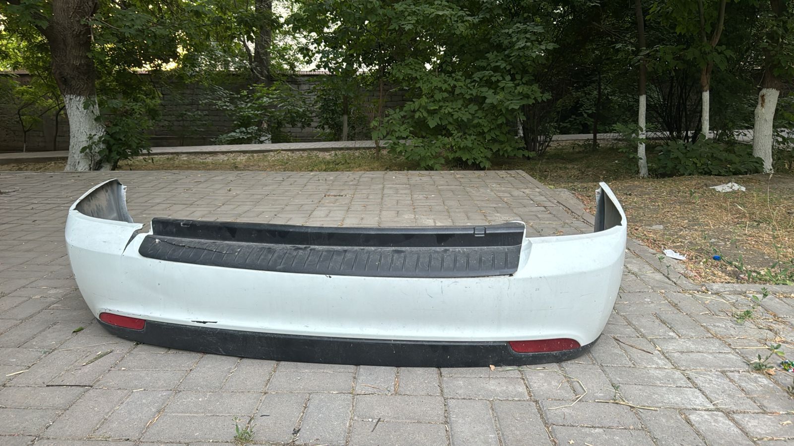 Бампер приора 2 задний