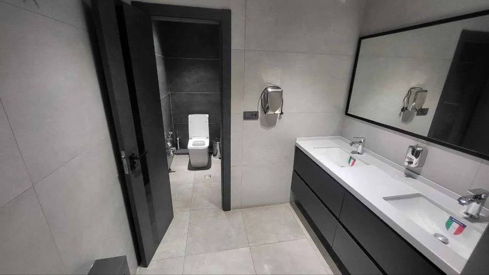 Сдается помещение ул. Шарафа Рашидова, Ц-6, 330м²