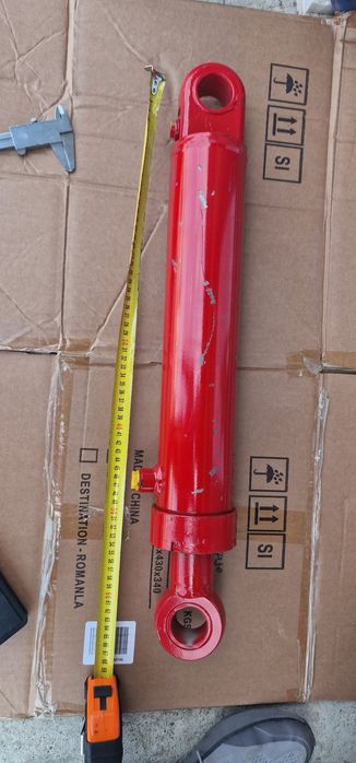 Cilindru hidraulic 640 mm strâns tija 50 mm grosime diametru bolt 40 m
