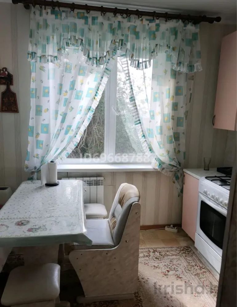 Сдам 2 ком  квартиру посуточно