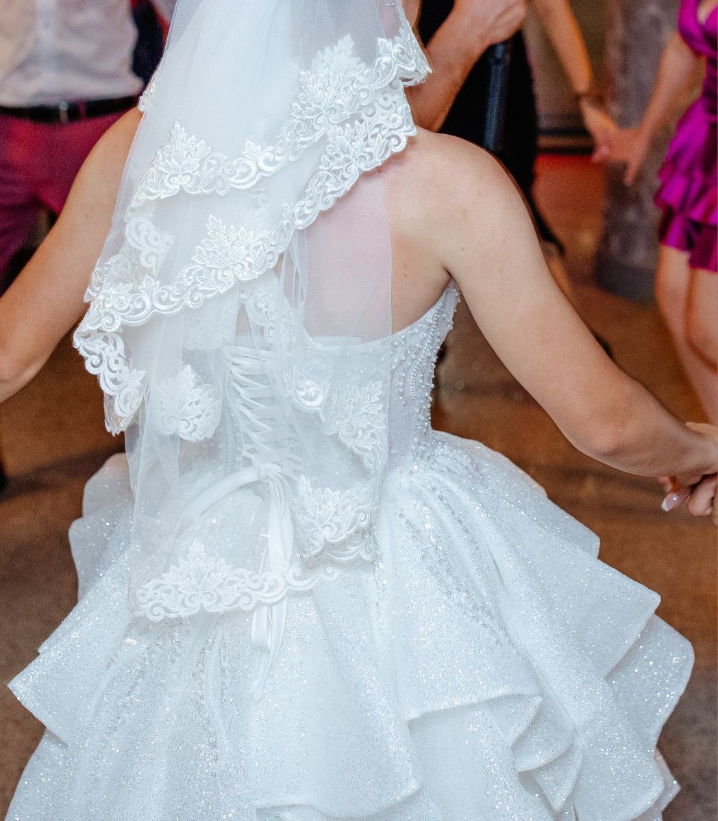 Rochie scurtă de mireasă
