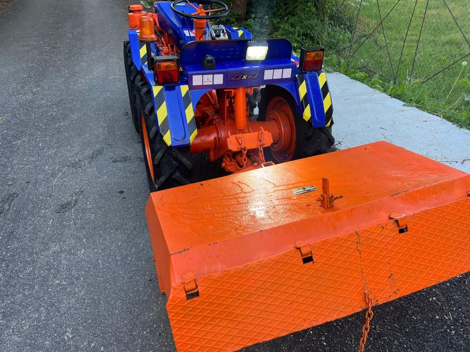 Tractoras Pasquali 4x4  33hp