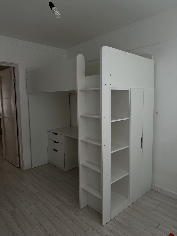 Кровать с рабочим местом