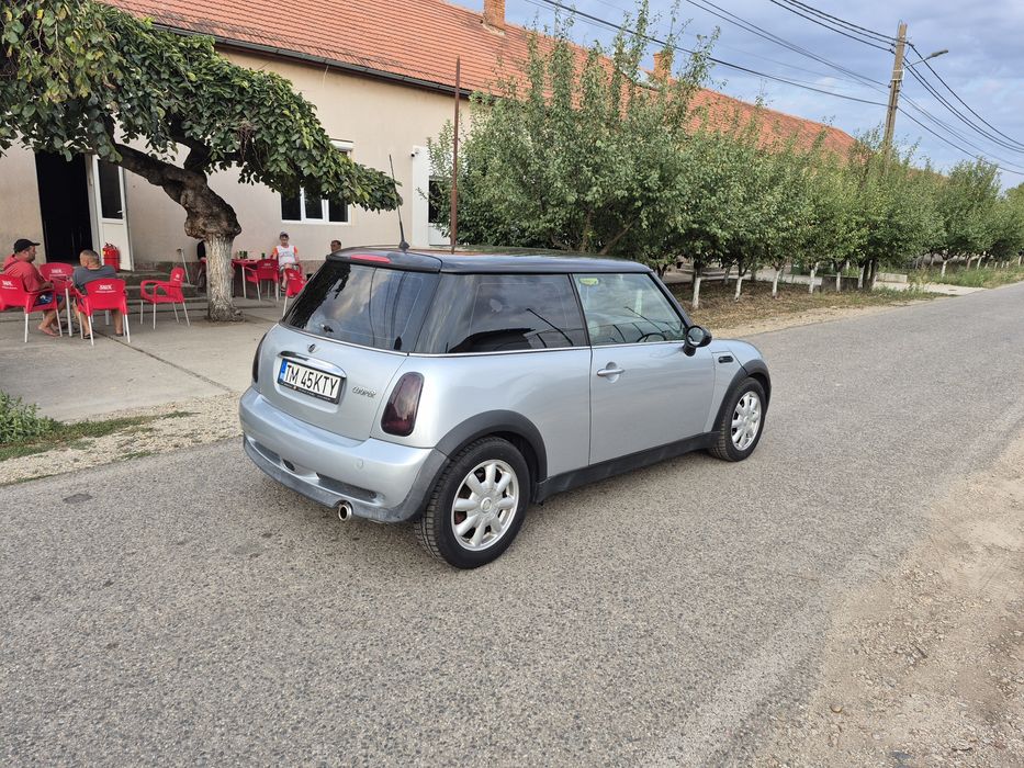 Mini cooper r50 16 benzina