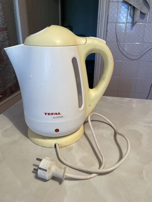 Продаю чайник тефаль