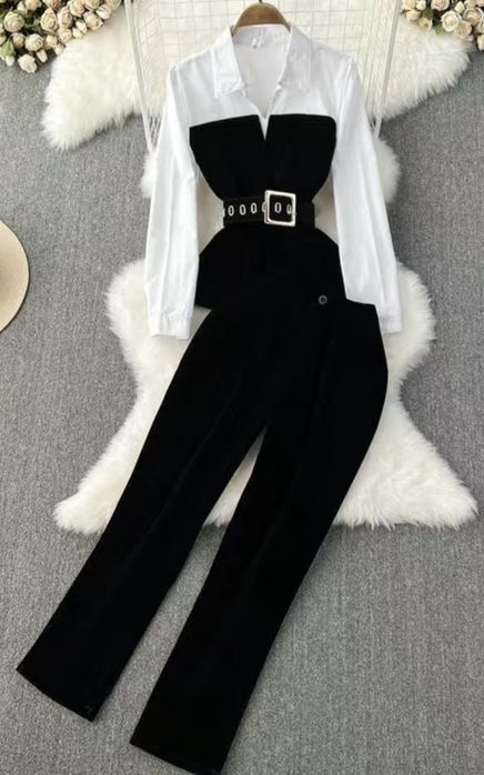 Брючный костюм женский.