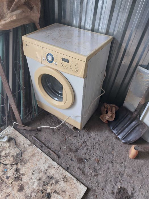 Стиральная  машина на запчасти