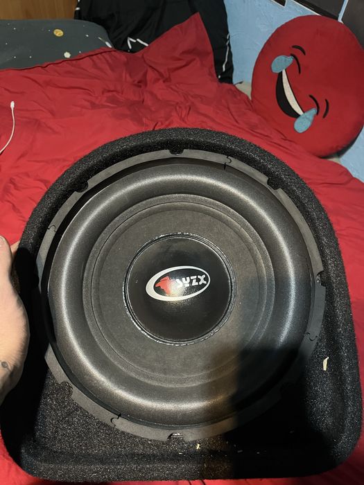 Продам сабвуфер