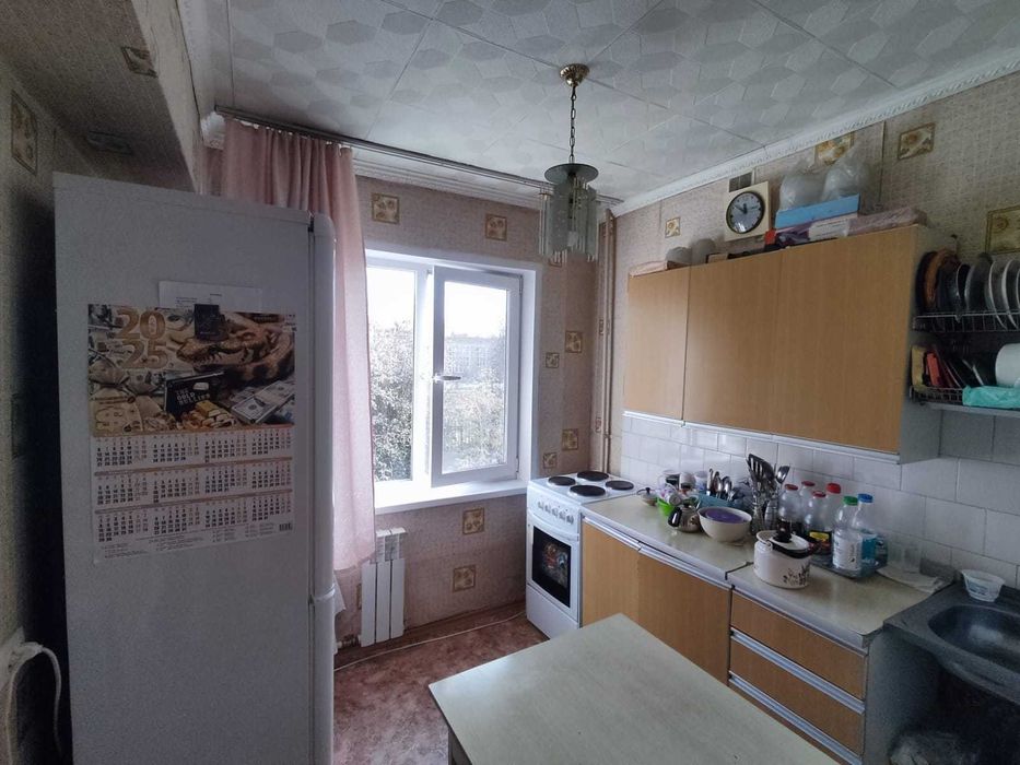 Продам 1 ком. квартиру, ул. космическая, этаж 2/5, неугловая, балкон