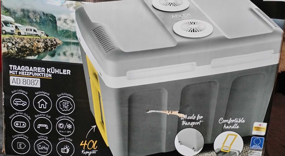 Vând lada frigorifică auto