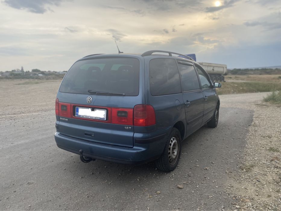 Volkswagen Sharan 7 locuri
