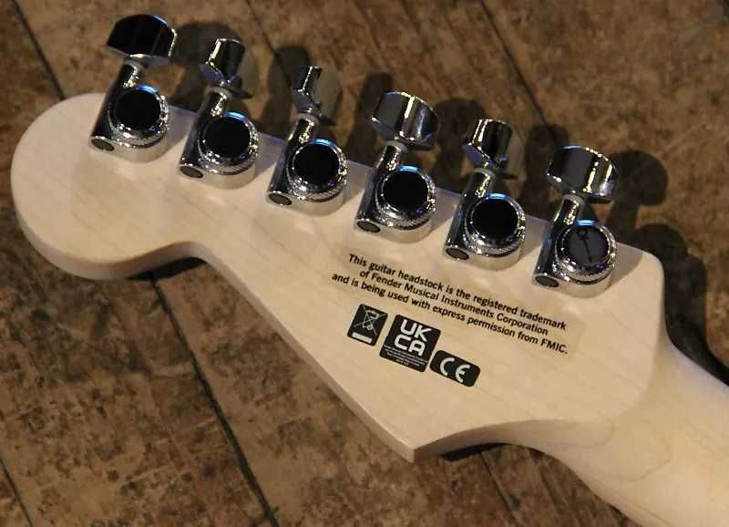 Charvel Pro-Mod San Dimas Style 1 HSS HT M Platinum Pearl
