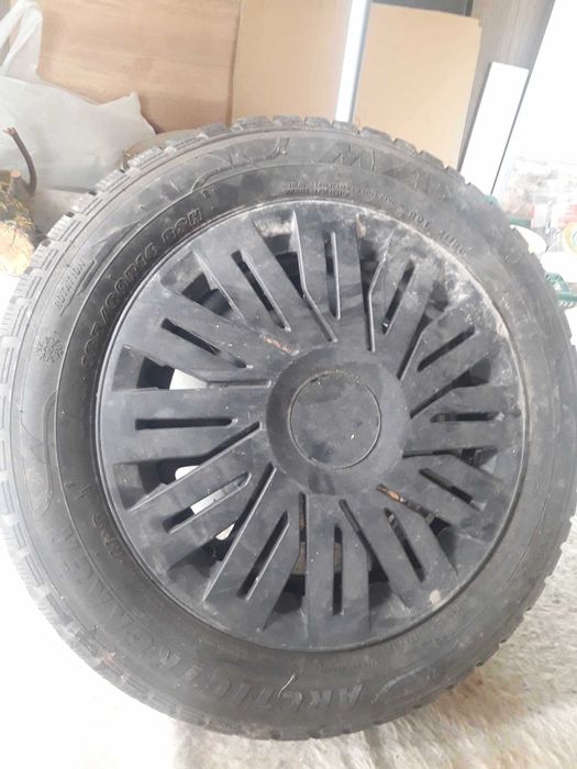 Зимни гуми с железни джанти