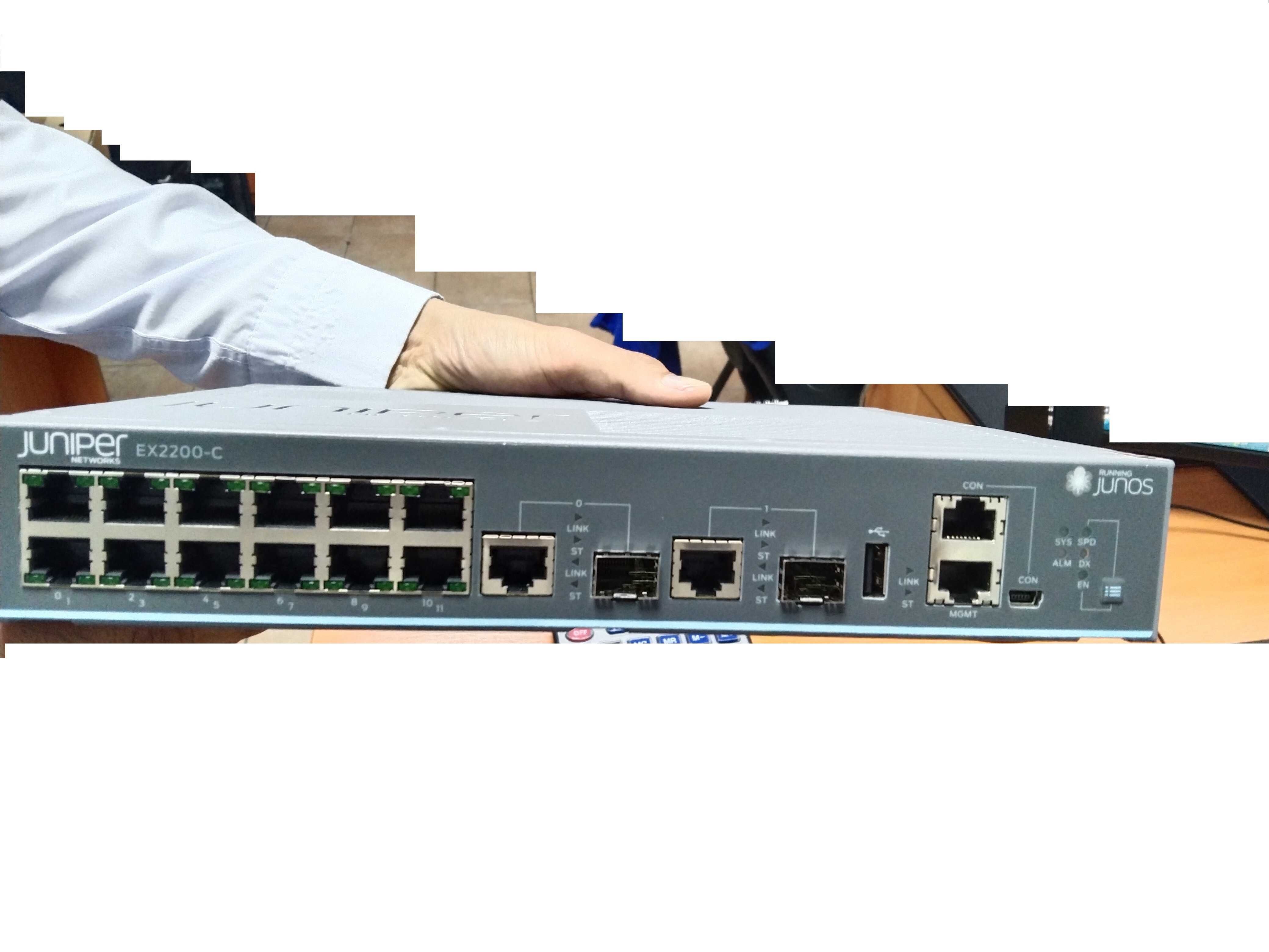 Juniper networks ex2200-c-12t-2g