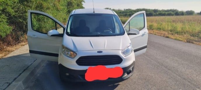 Ford transit courier