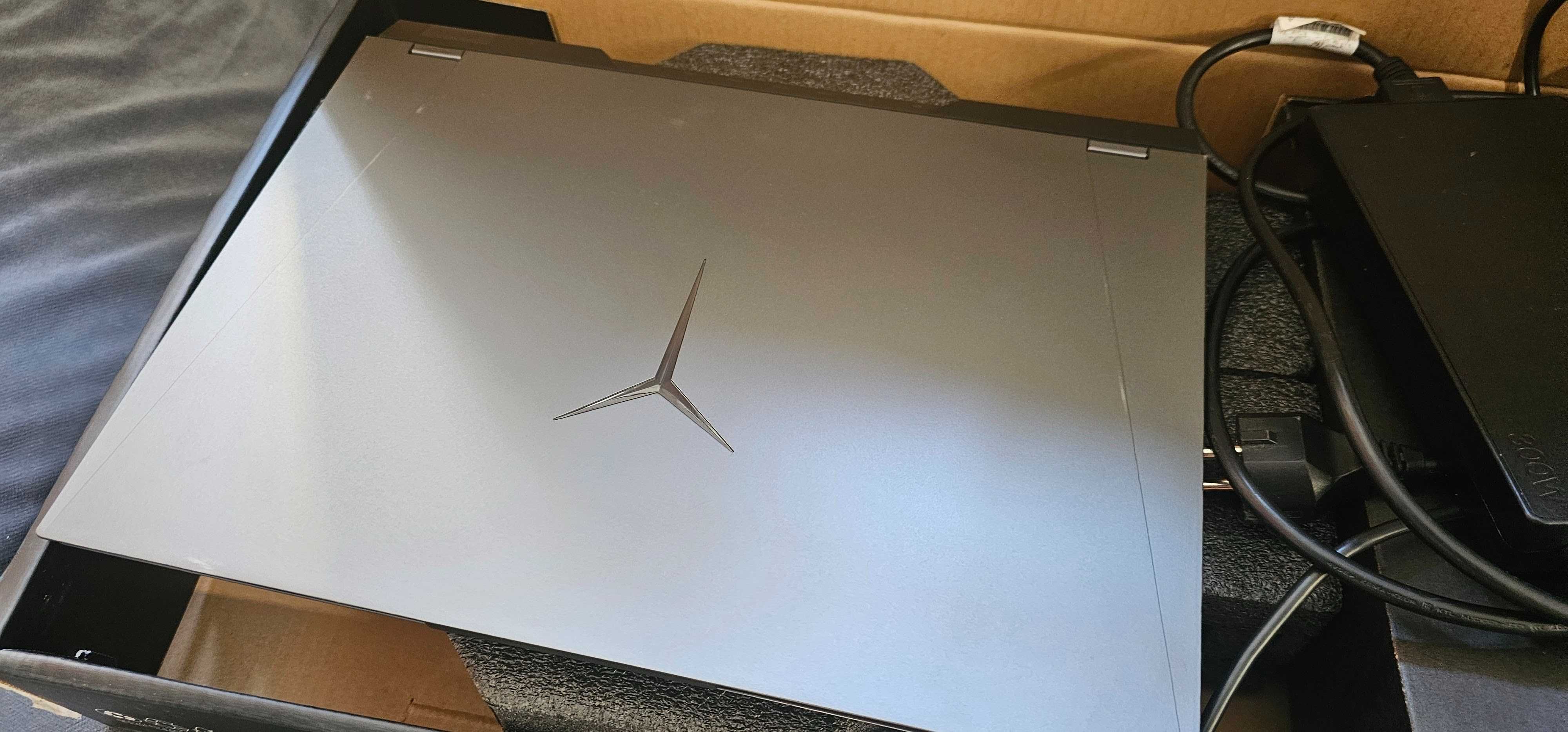 Legion 5 Pro-16ITH6H, i7-11800H,  32GB, 3070 8GB