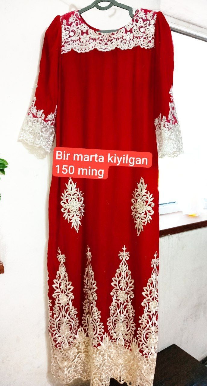 Ko'ylaklar ko'p kiyilman bir marta kiyilgan hammas