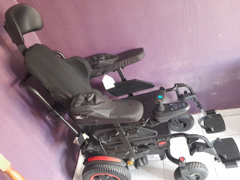 Carut electric pentru persoanele cu handicap