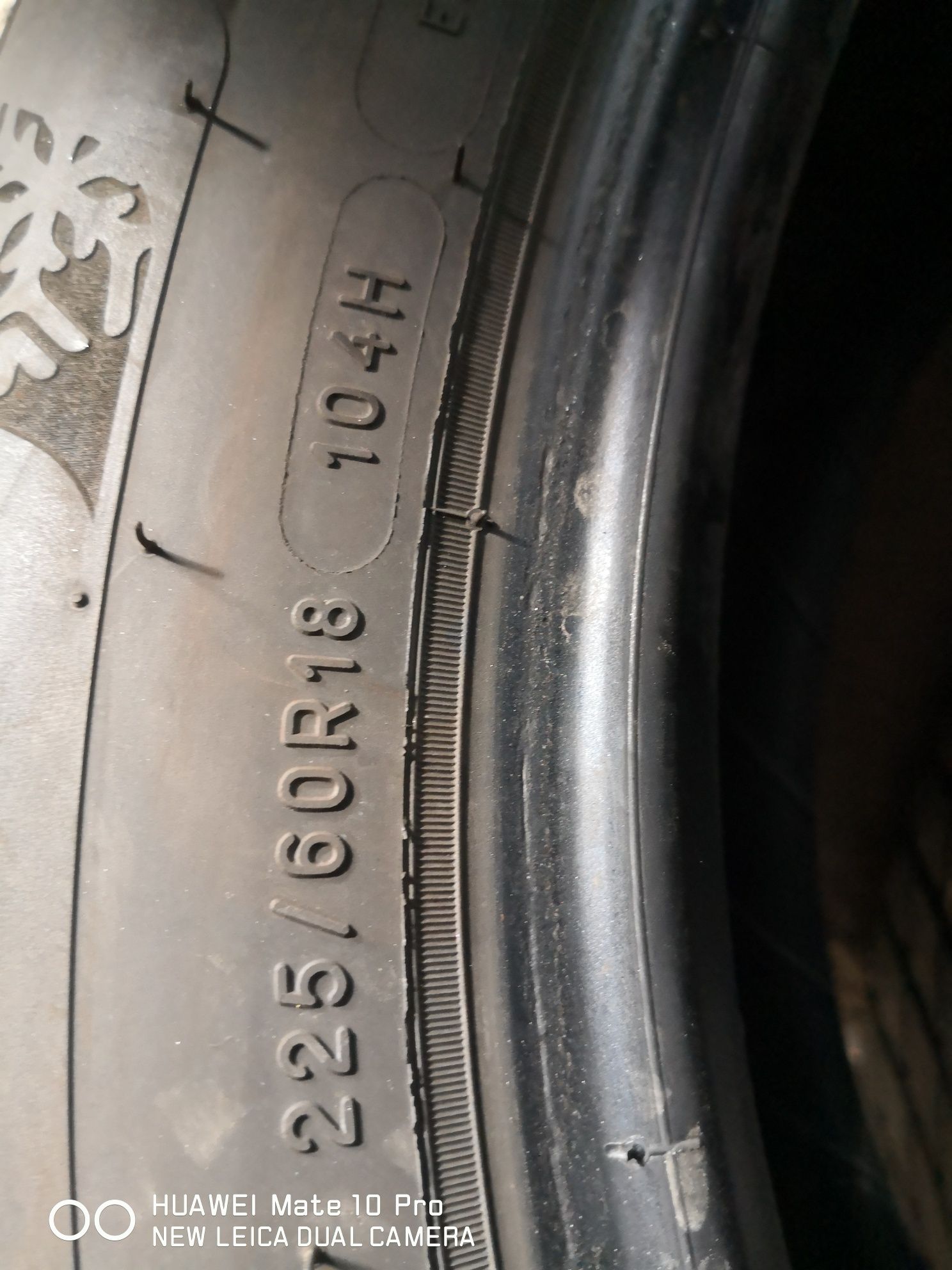 225 60 18 Michelin dot 20 като нови RFT 18 цола