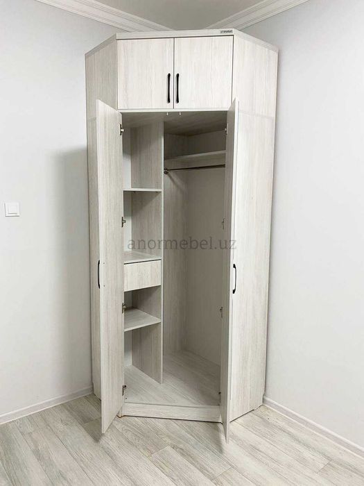 Угловой шкаф с антресолью YORQIN