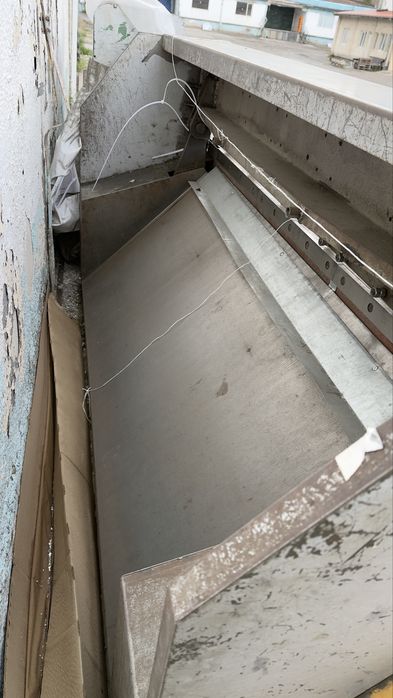 Електромеханична Гилотина L2000/2мм - 4900лв