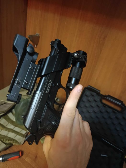 Taurus PT92 Co2 de la KWC SET complet