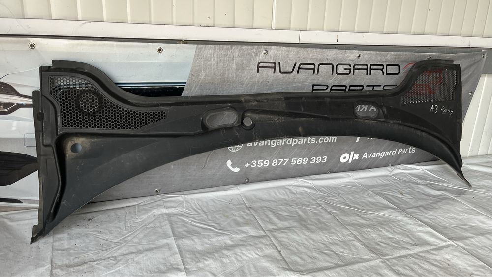 Лайстна под чистачки Audi A3 (2003-2012)