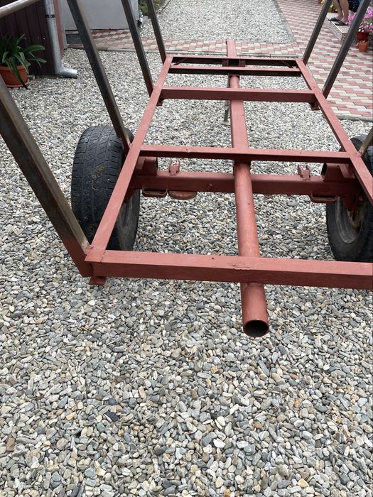 Vand remorca pentru tractor