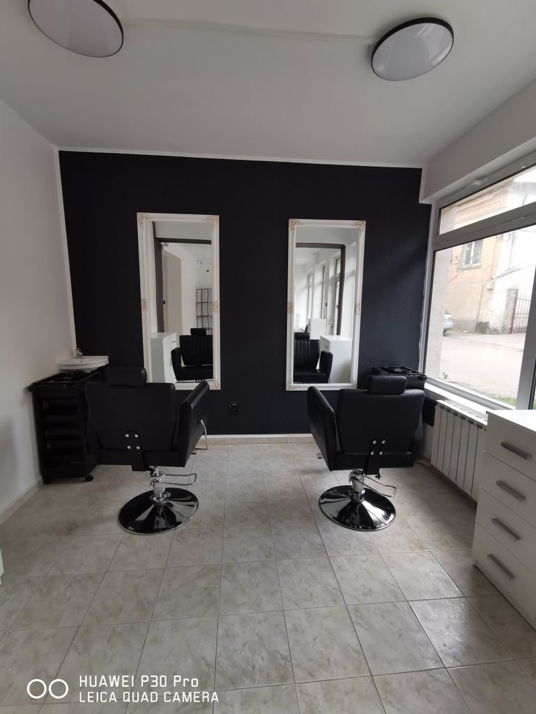 Дава се под наем  в Плевен, Широк център -  кв.м за 127.5 € - Снимка #1