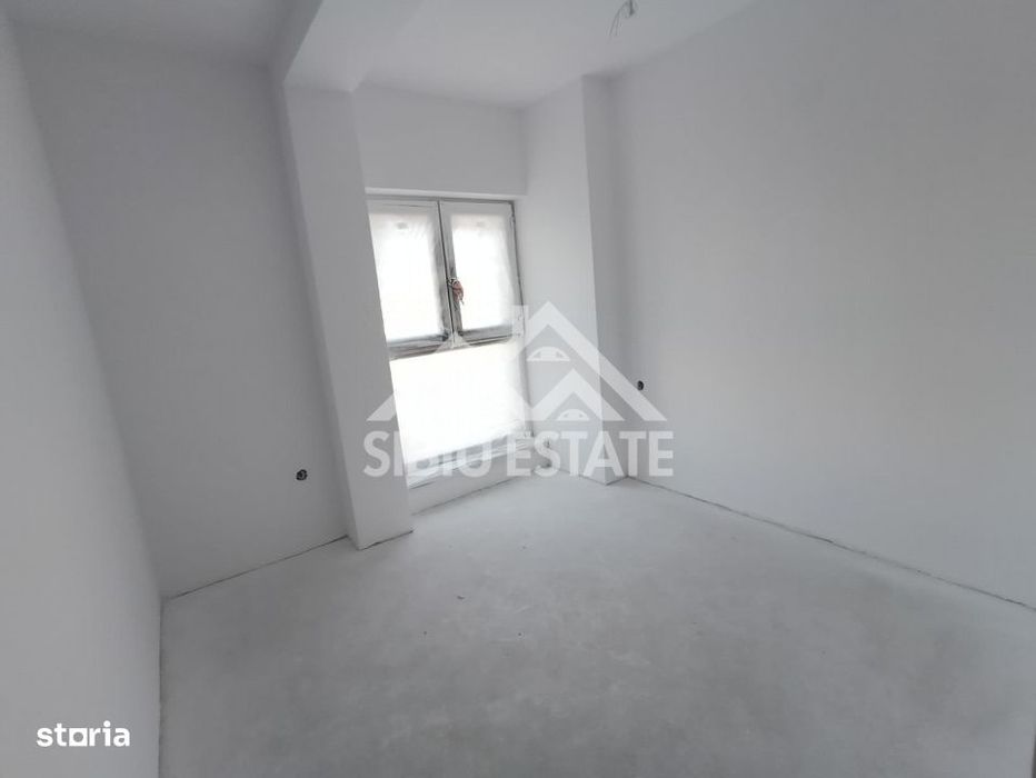 Apartament 3 camere de vanzare ,Doamna Stanca, Sibiu, parcare inclusa
