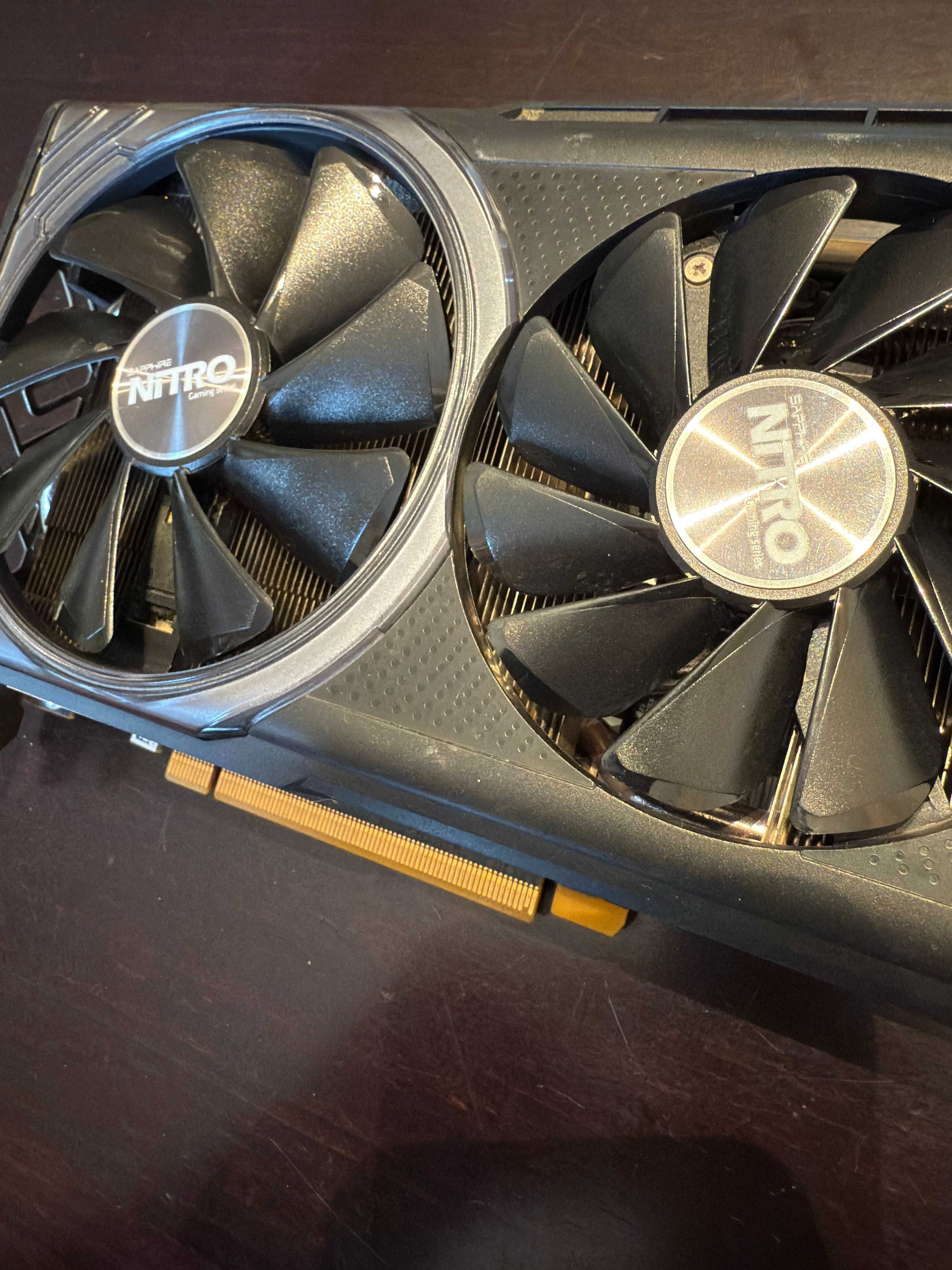 Видео карта GPU Sapphire NITRO+ RX VEGA64 8GB HBM2 2048bit DP/HDMI