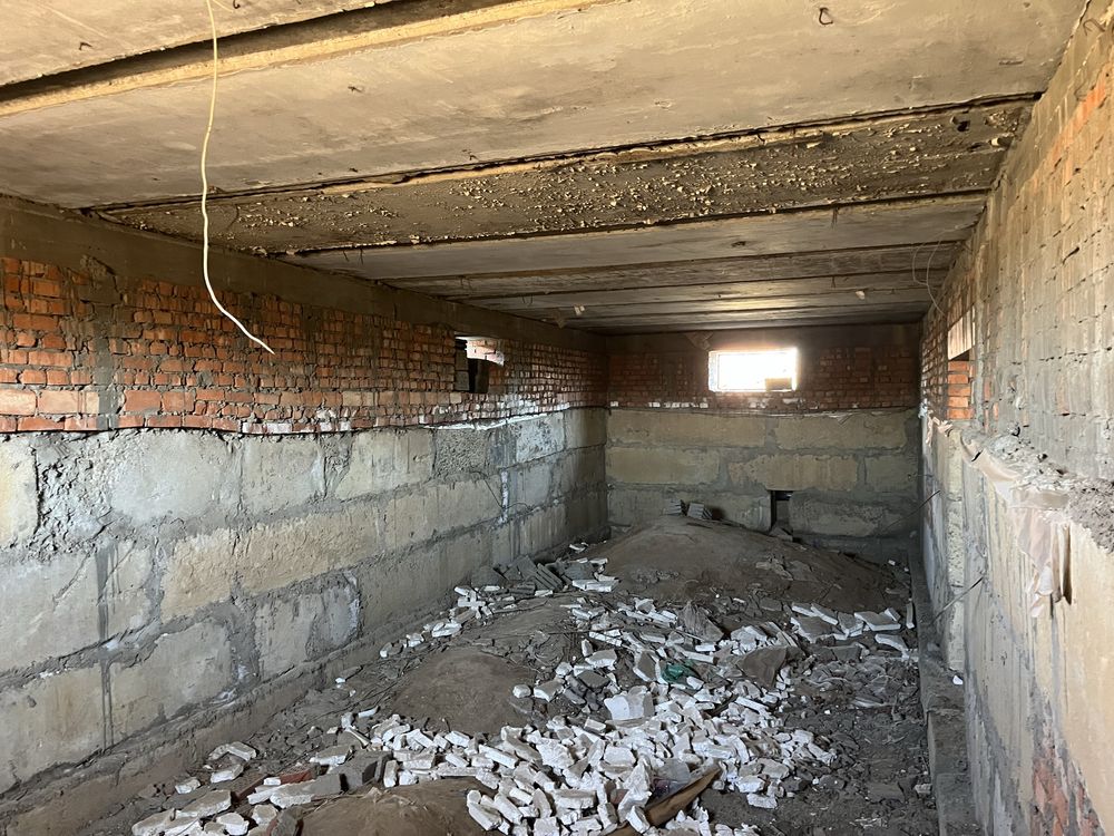 продам большой дом