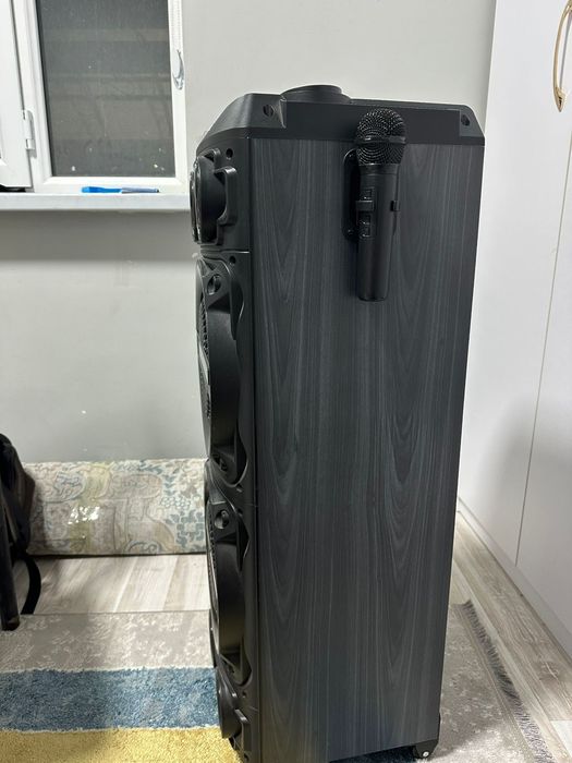 Портативная колонка