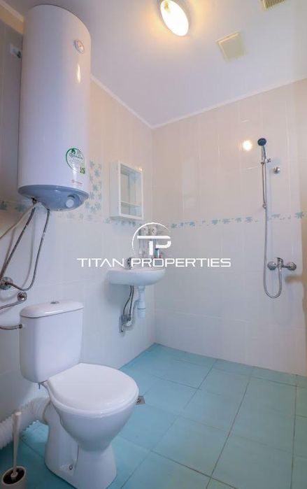 Дава се под наем Двустаен апартамент в Варна, Бриз - 70 кв.м за 550 € - Снимка #7