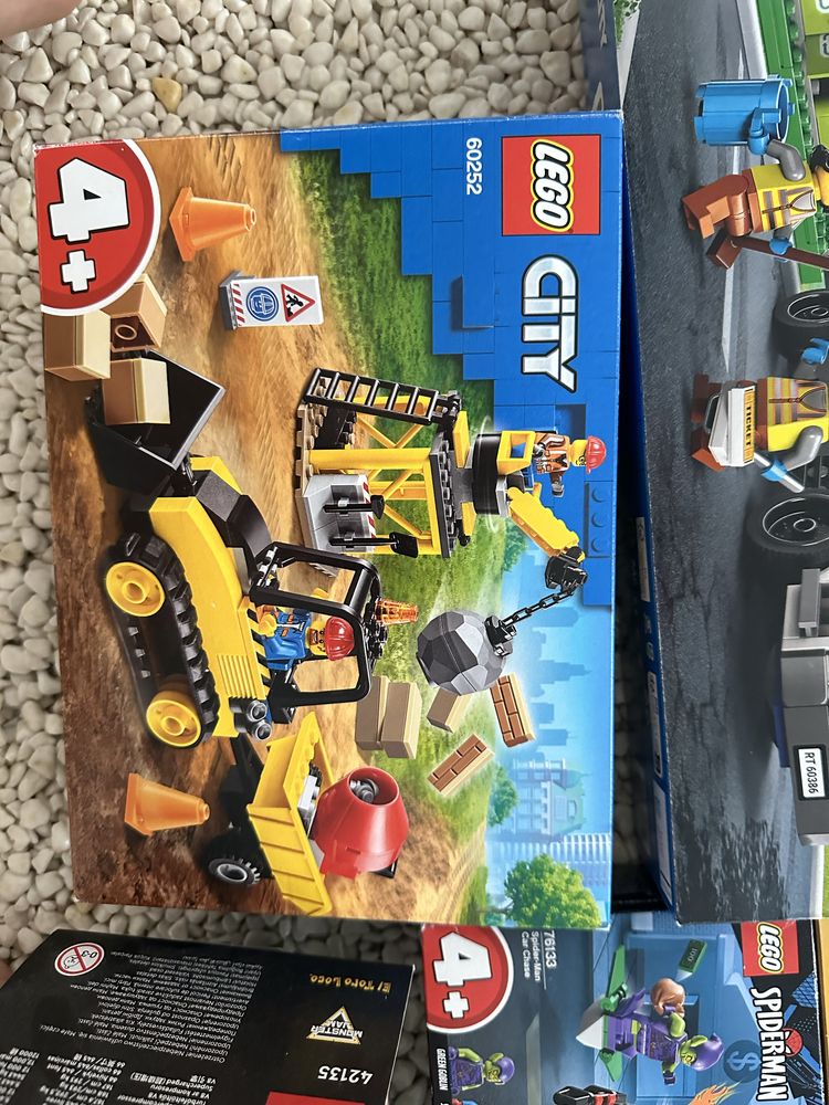 Lego играчки