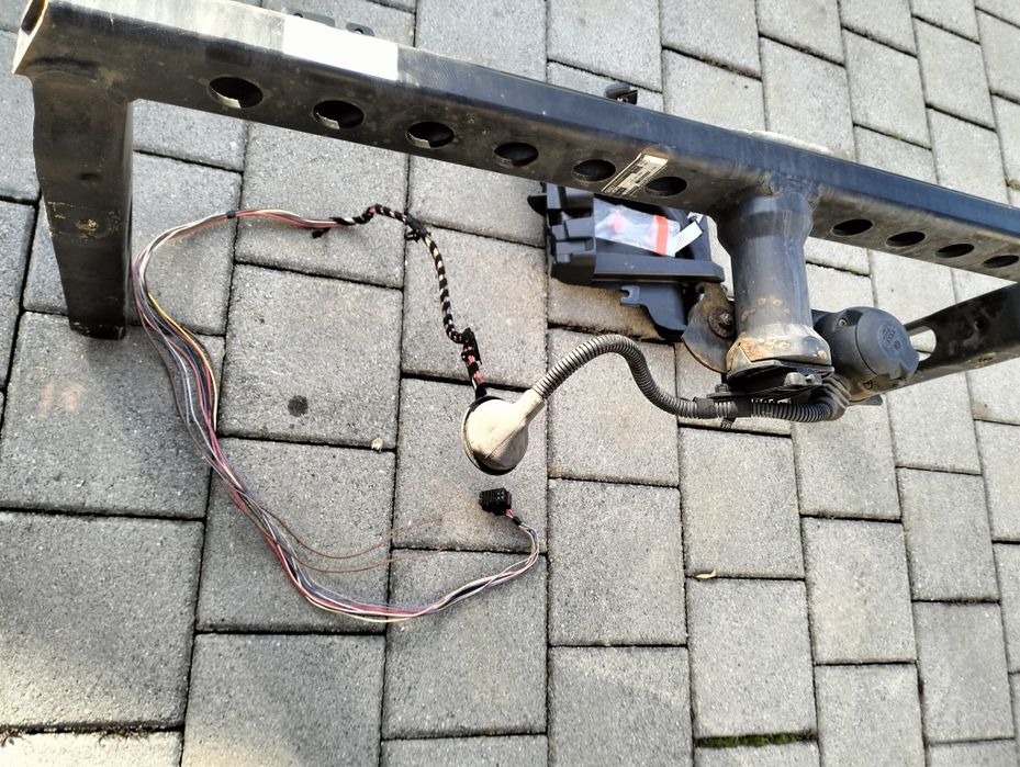 Cârlig remorca audi A4 b8,5 OEM