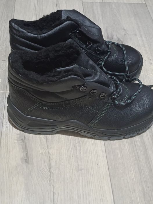 Зимние ботинки рабочие