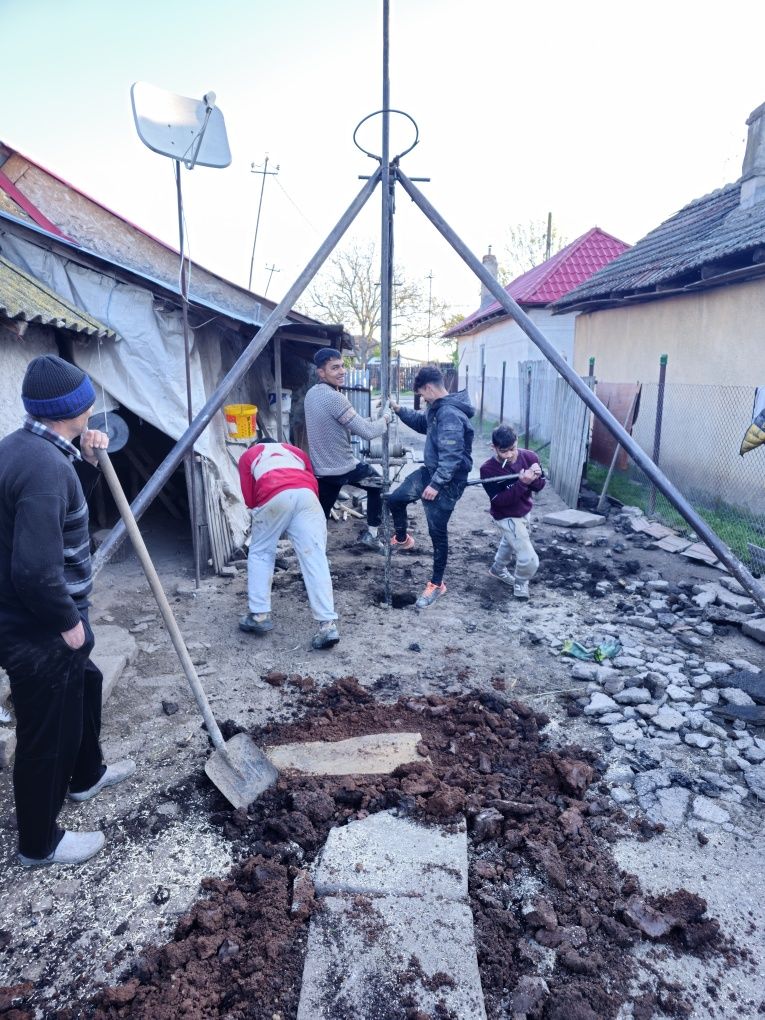 Foraje puturi fantani Craiova Melinesti Calafat Cetate Strehaia Dolj