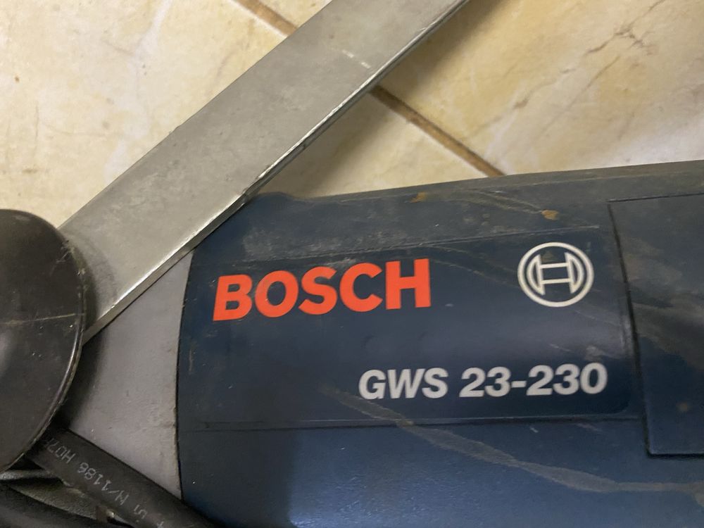 Polizor unghiular Bosch GWS 23-230. Flex mare