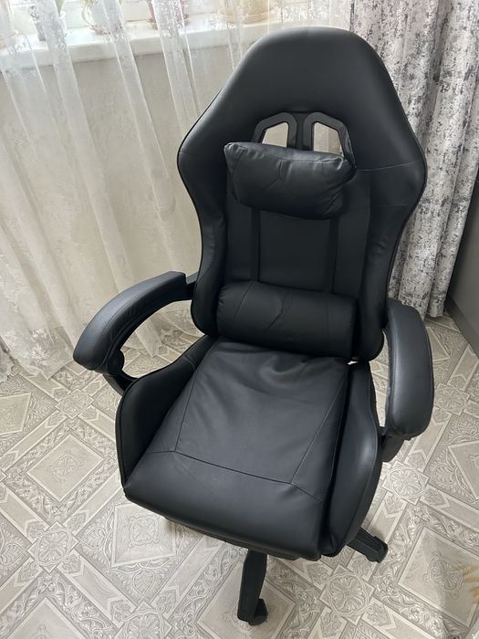 Продам новое кресло (кожзам)