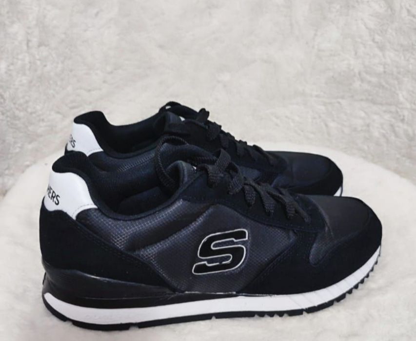 Skechers nr 40(26 cm)